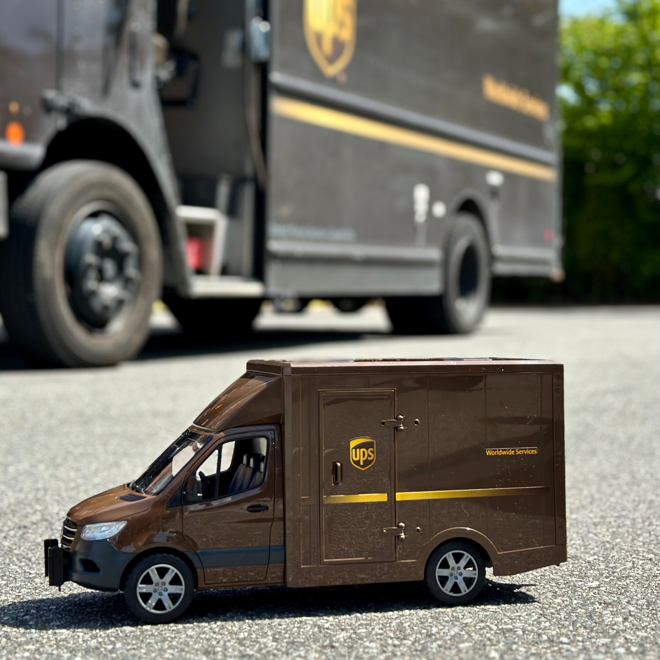 Commercial & City Vehicles