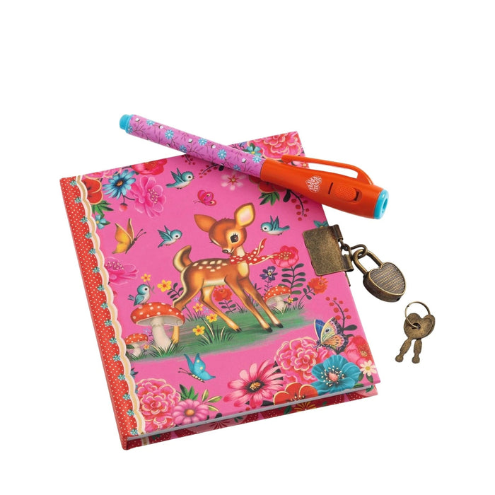 Notebook: Fiona w/ Magic Marker (DD03651)