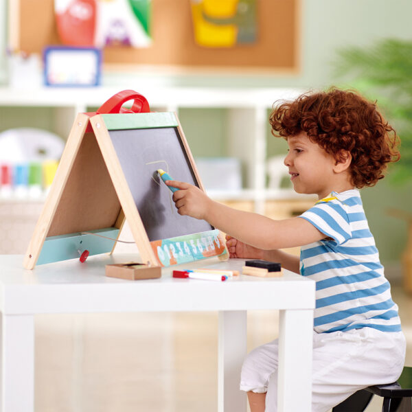 Store & Go Easel (E1062)