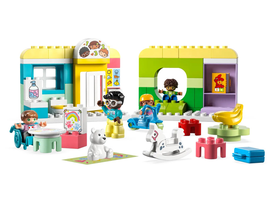 Life At The Day-Care Center - DUPLO Town (10992)