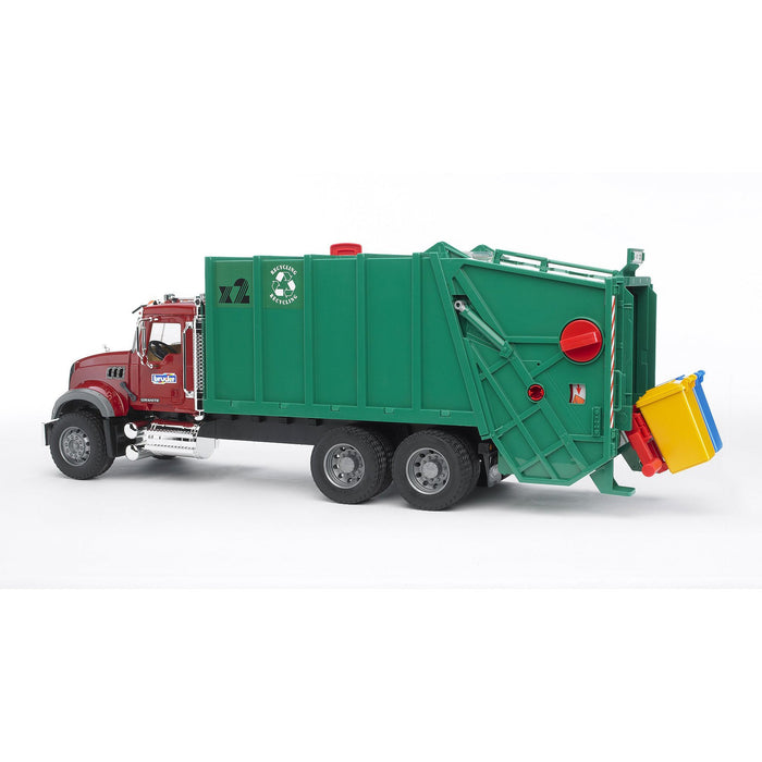 MACK Granite Garbage Truck (Ruby Red-Green) (02812)